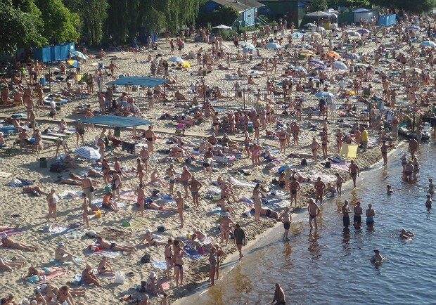 У Києві влітку відкриють усі пляжі. 