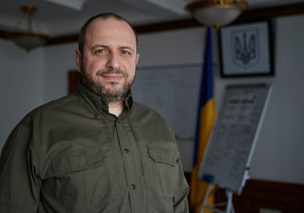 Призначили нового міністра оборони України: що про нього відомо про Рустема Умєрова - 