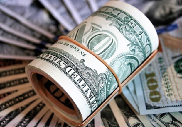 Курс валют в Україні 29 лютого 2024 року: скільки коштує долар і євро. 