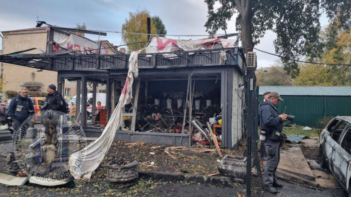 Наслідки атаки в Солом’янському районі. Фото: VA_Kyiv