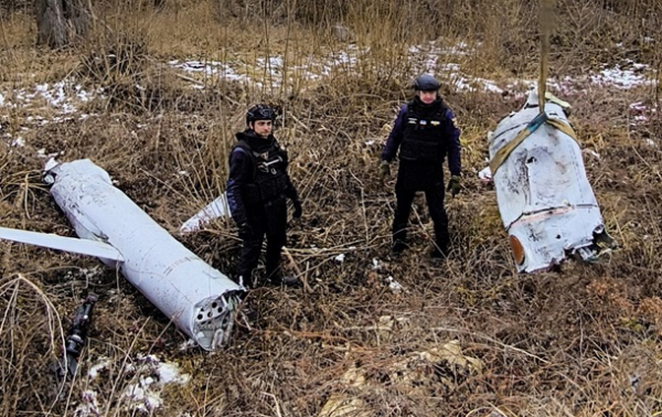 ДСНС виявили у Києві залишки ракети Х-55