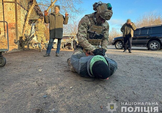 На Печерську зрадник намагався підірвати поліцейських 