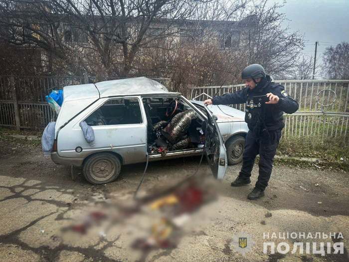 У Запорізькому районі дрон атакував авто з цивільними: є загиблі та поранені.