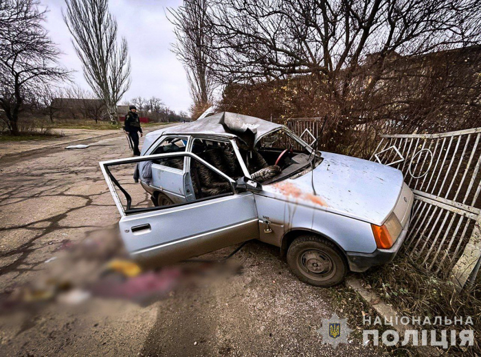 У Запорізькому районі дрон атакував авто з цивільними: є загиблі та поранені.