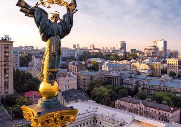 Від випадкової фрази до гімну: як народжувалась легенда Києва 