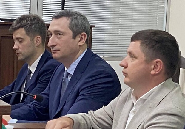 Віце-прем'єр-міністру Олексію Чернишову дали п'ять днів на внесення застави у 120 мільйонів гривень. 