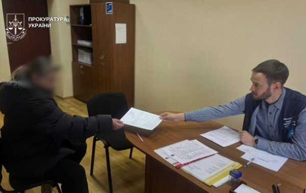 Утримувала вовка і лисицю у квартирі - киянці оголосили підозру