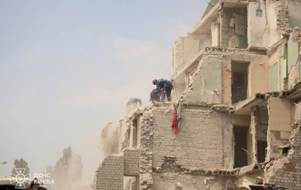 Удар по Києву: на Дарниці завершили пошуки жертв