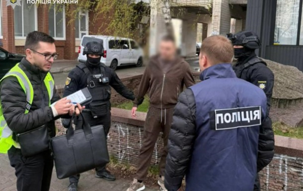 Договірні матчі з настільного тенісу: киянин заплатив 100 тис. грн