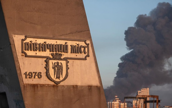 У Києві відновили Північний міст після атак РФ